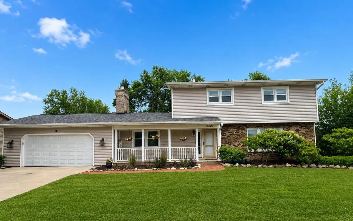 1935 Cliffview COURT, Oshkosh, WI 54901 - #1