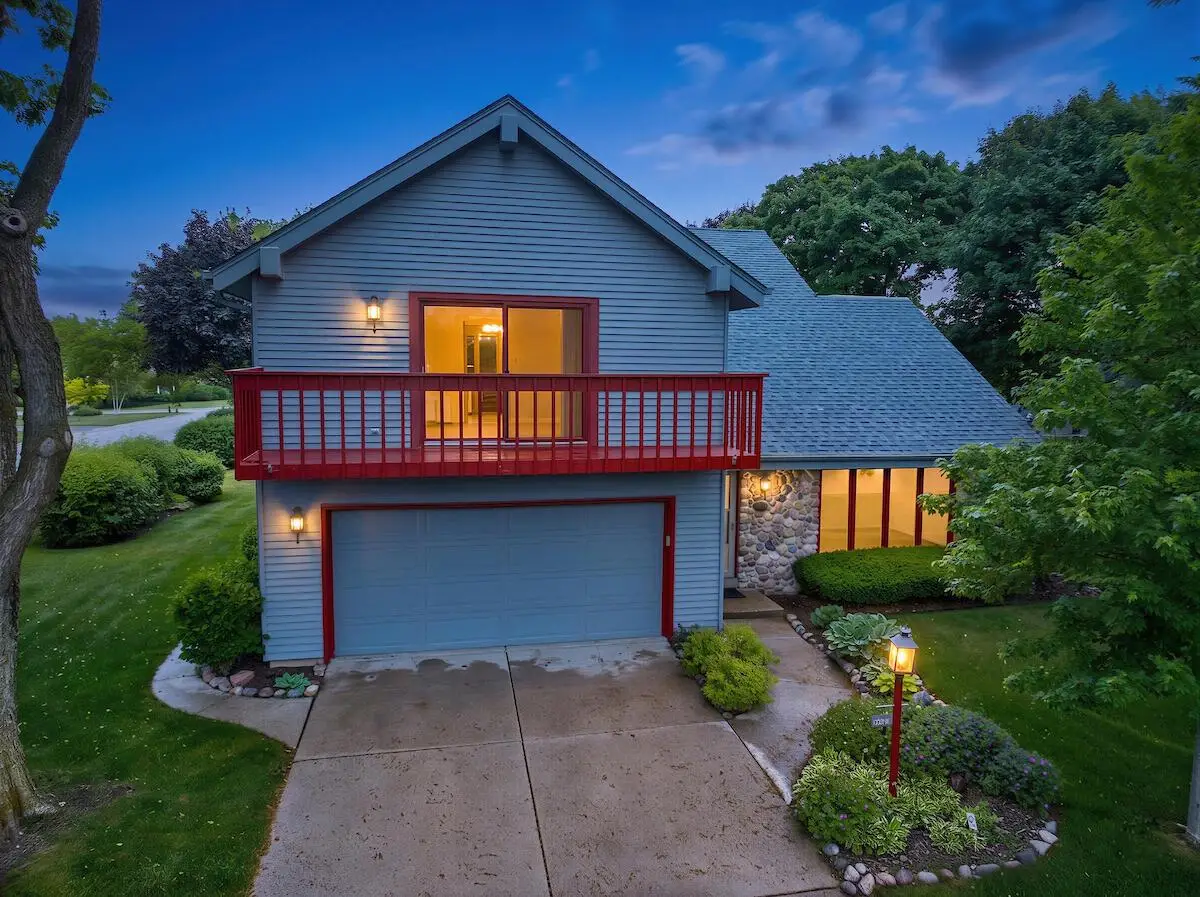 6028 Quaker Hill ROAD, Racine, WI 53406 - #1
