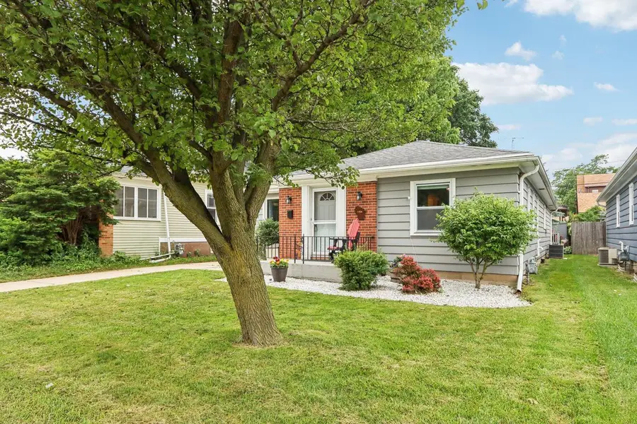 1104 Lathrop AVENUE, Racine, WI 53405 - #2