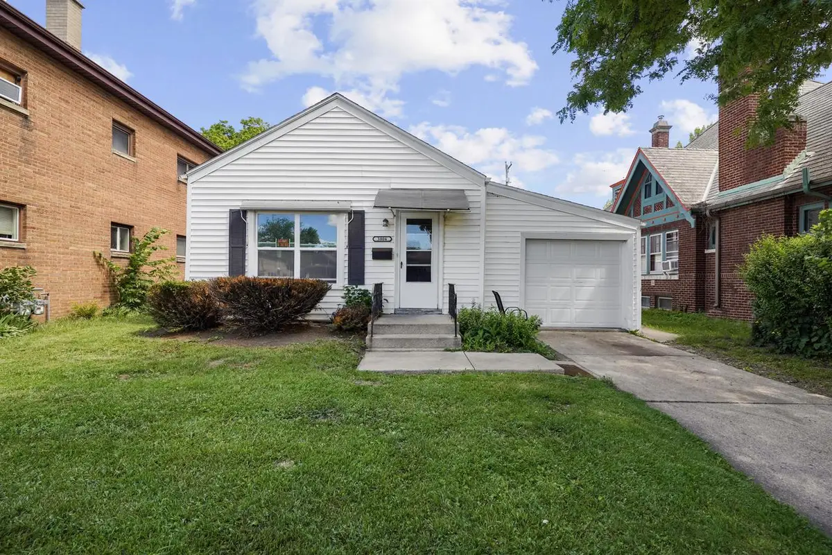 3806 Washington AVENUE, Racine, WI 53405 - #1