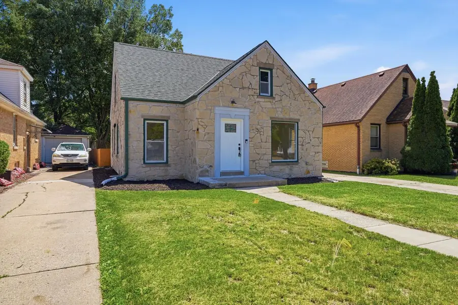 3040 N 76th STREET, Milwaukee, WI 53222 - #2