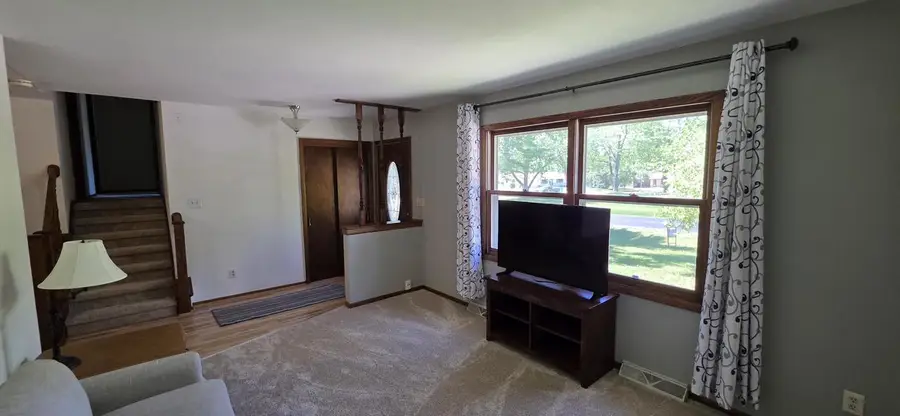 N50W14473 Fairmount AVENUE, Menomonee Falls, WI 53051 - #3