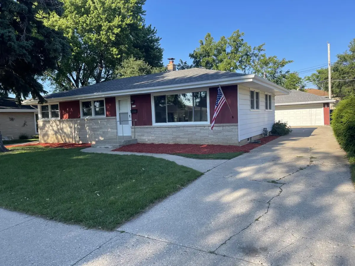 3754 S 77th STREET, Milwaukee, WI 53220 - #1