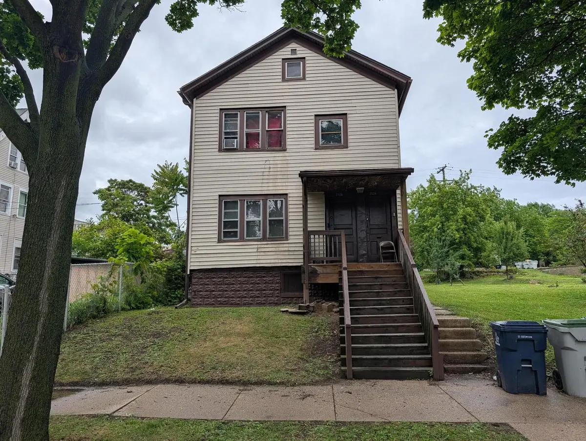 2524 W Michigan STREET #2526, Milwaukee, WI 53233 - #1