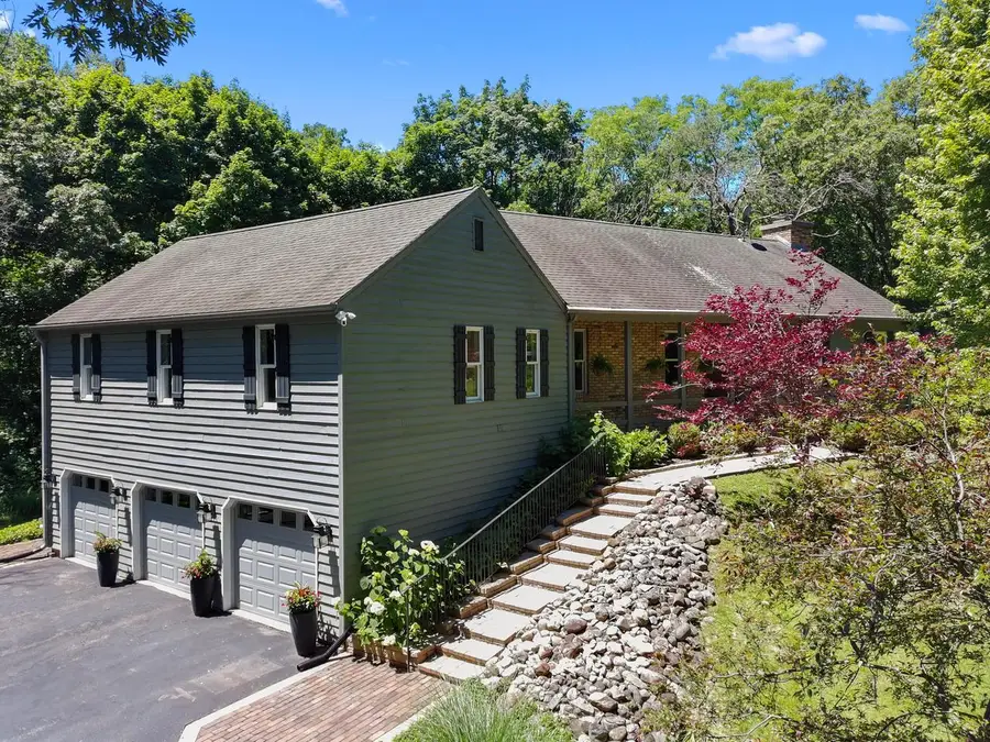 5823 Raccoon DRIVE, Burlington, WI 53105 - #3