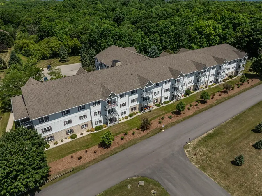 715 Canterberry COURT #209, West Bend, WI 53090 - #2