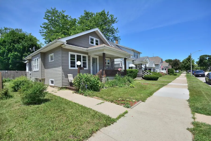 2024 Quincy AVENUE, Racine, WI 53403 - #2