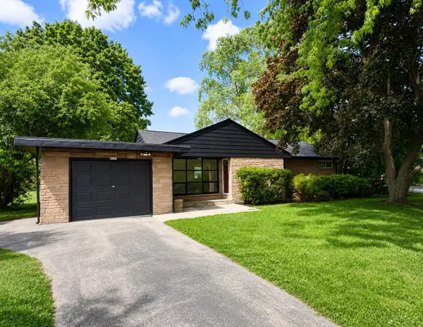8120 N 55th STREET, Brown Deer, WI 53223