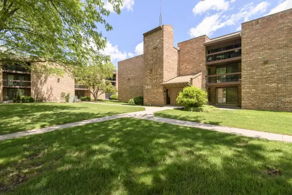 3749 N 88th STREET #102, Milwaukee, WI 53222