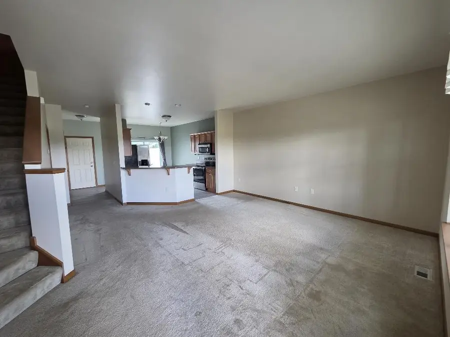 616 Hunter Oaks BOULEVARD, Watertown, WI 53094 - #2