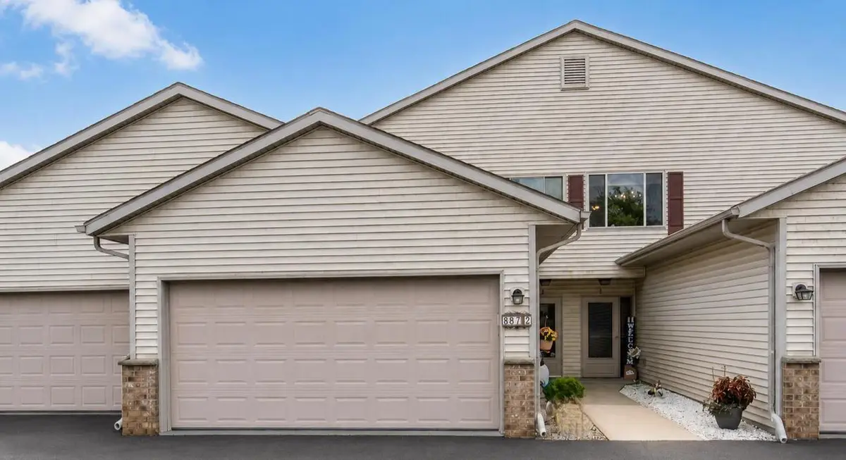 987 Roseland DRIVE ##2, Kewaskum, WI 53040 - #1