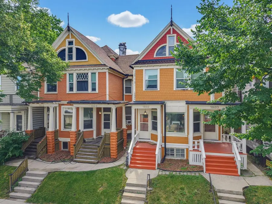 1924 N Oakland AVENUE #1926, Milwaukee, WI 53202 - #2