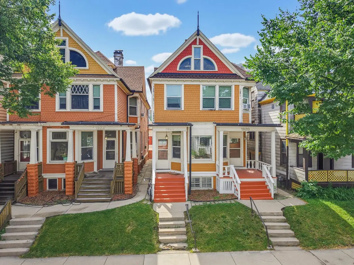1920 N Oakland AVENUE #1922, Milwaukee, WI 53202 - #1
