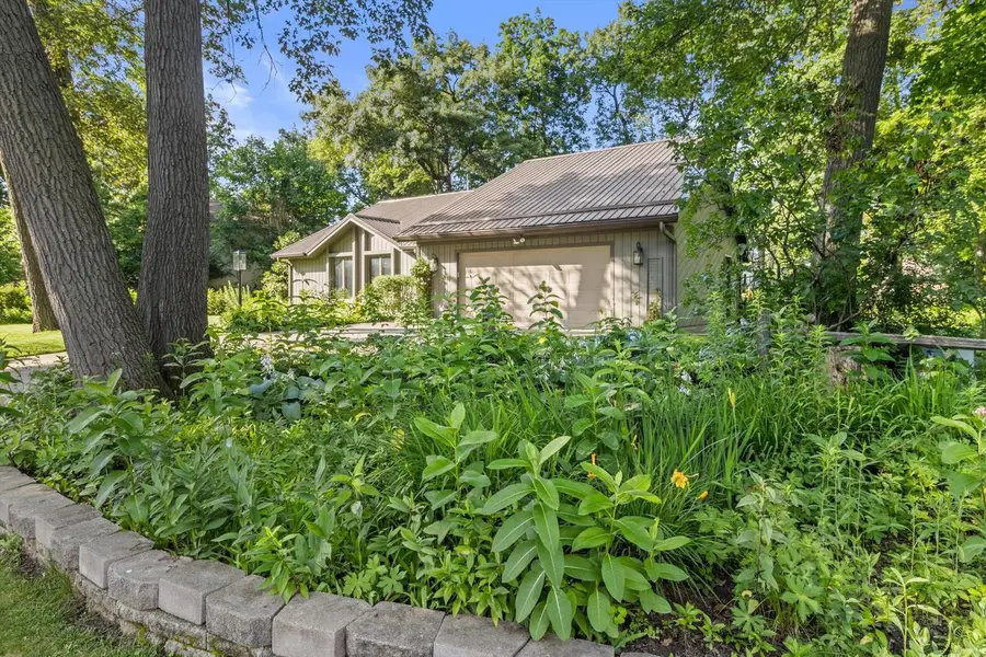 4206 Fox Hills DRIVE, Janesville, WI 53546 - #2