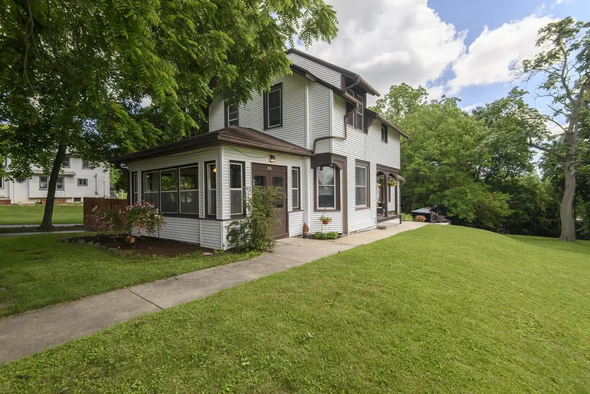 346 High STREET, Pewaukee, WI 53072 - #1