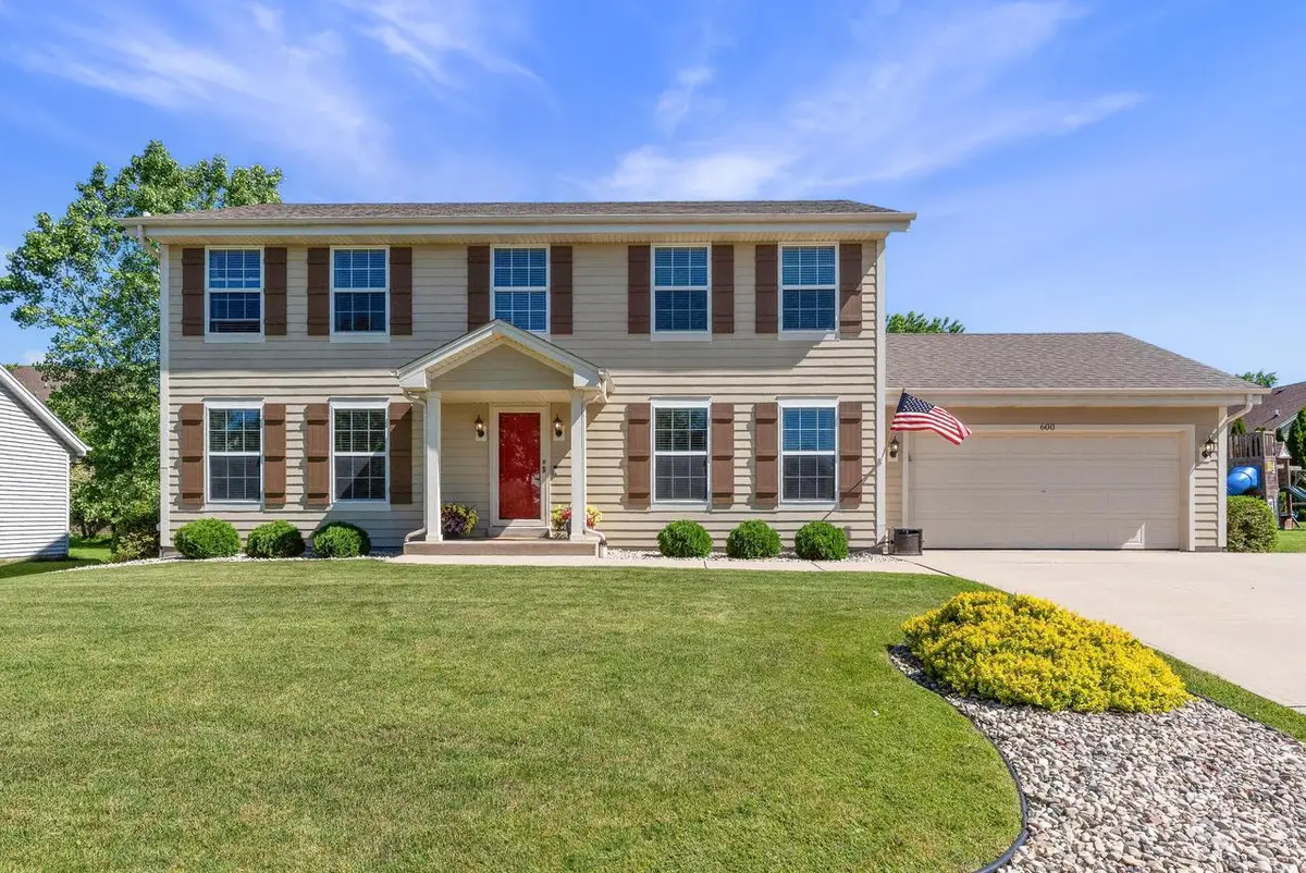 600 E Randy ROAD, Oak Creek, WI 53154 - #1