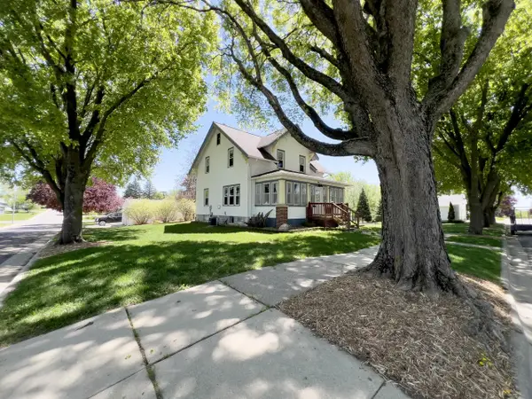 803 Pine STREET S, Caledonia, MN 55921