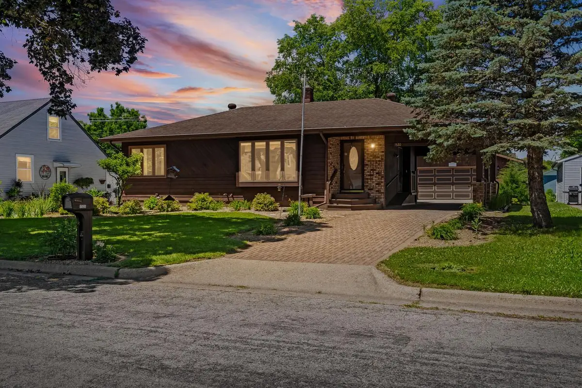 1520 29th STREET S, La Crosse, WI 54601 - #1
