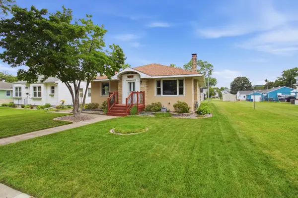 2321 Johnson STREET, La Crosse, WI 54601