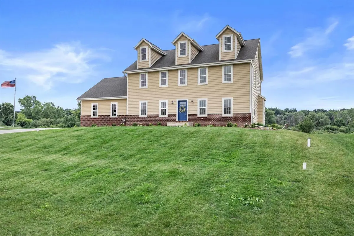 N94W25549 Norwauk ROAD, Colgate, WI 53017 - #1