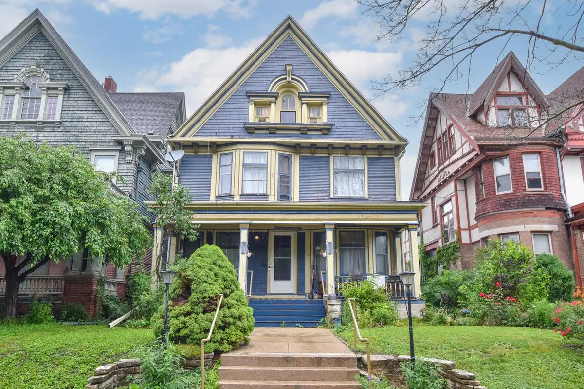 2926 W Mckinley BOULEVARD #2928, Milwaukee, WI 53208 - #1