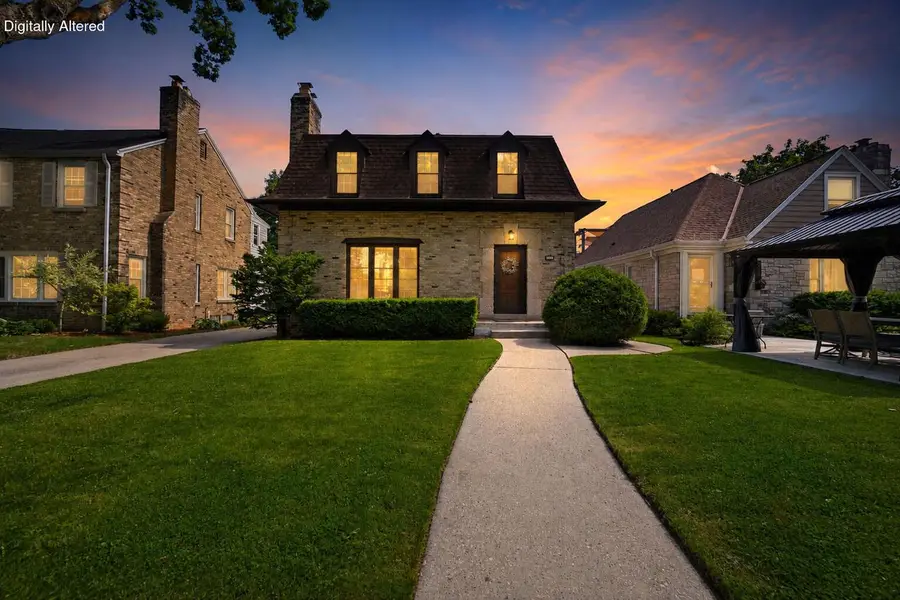 6921 W Hadley STREET, Milwaukee, WI 53210 - #2