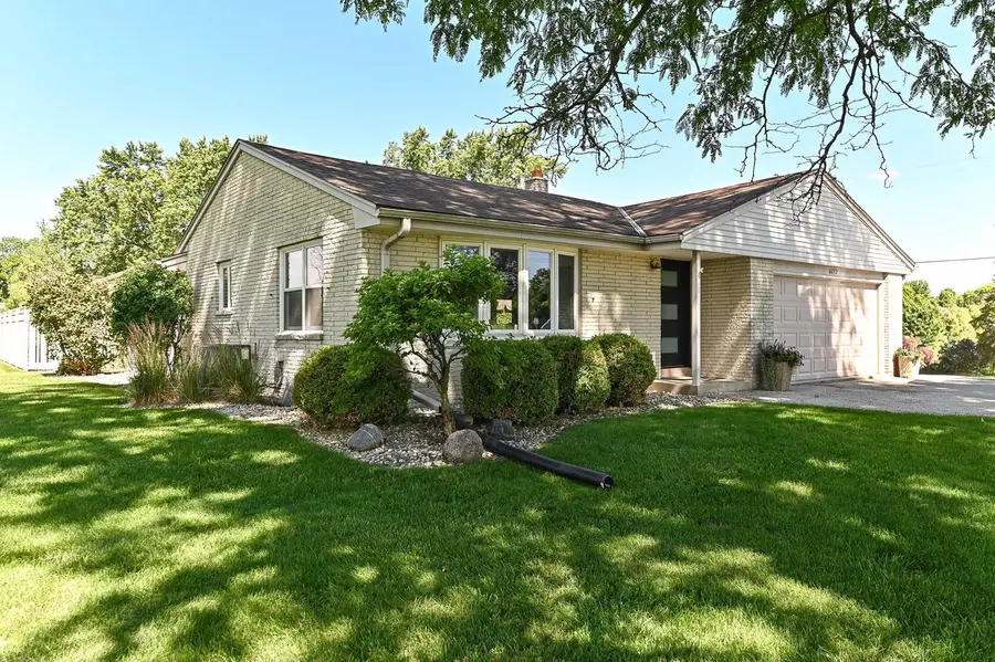 6652 Big Bend ROAD, Waterford, WI 53185 - #2