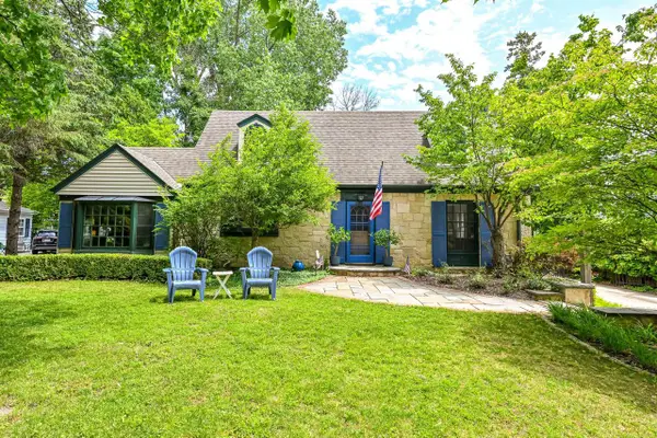 8332 N Greenvale ROAD, Fox Point, WI 53217