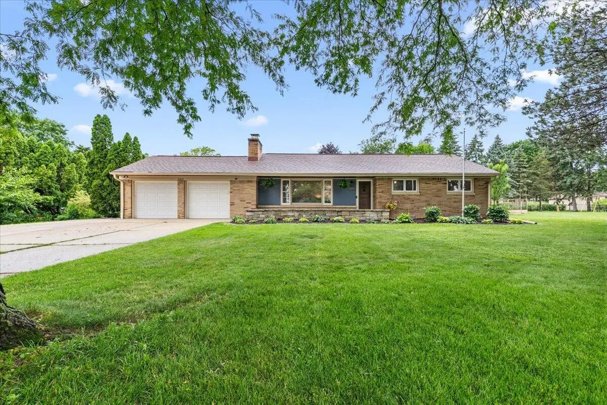 4505 N 133rd STREET, Brookfield, WI 53005 - #1