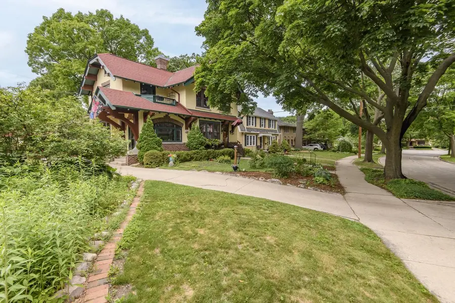 611 N 50th STREET, Milwaukee, WI 53208 - #3