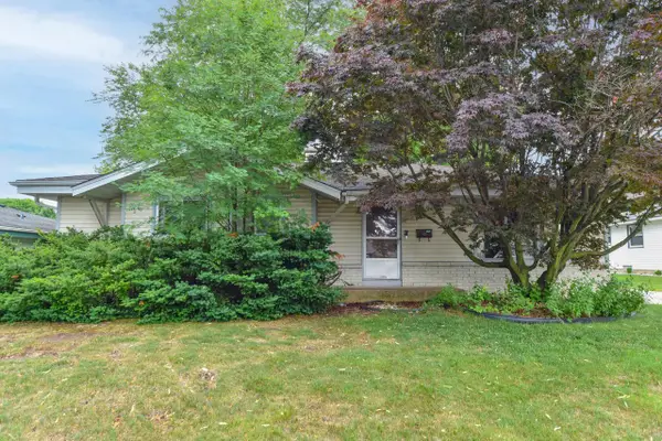 8615 W Petersik STREET, Milwaukee, WI 53224