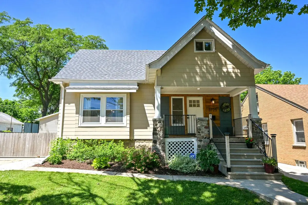 3725 S 5th PLACE, Milwaukee, WI 53207 - #1