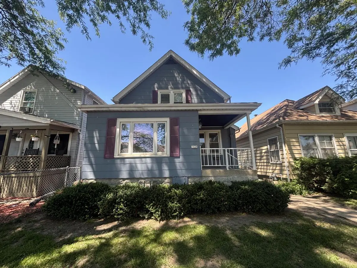 3628 W Becher STREET, Milwaukee, WI 53215 - #1