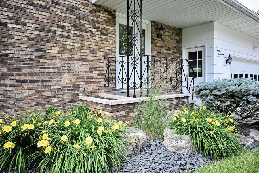 1617 Circle DRIVE, Winona, MN 55987 - #2
