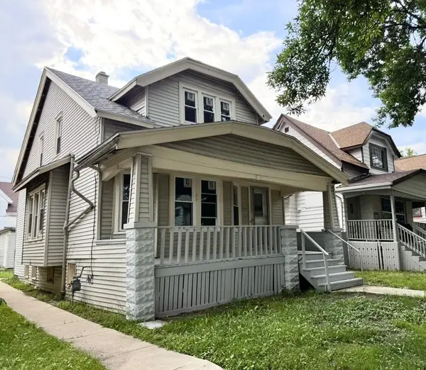 1323 S 37th STREET, Milwaukee, WI 53215