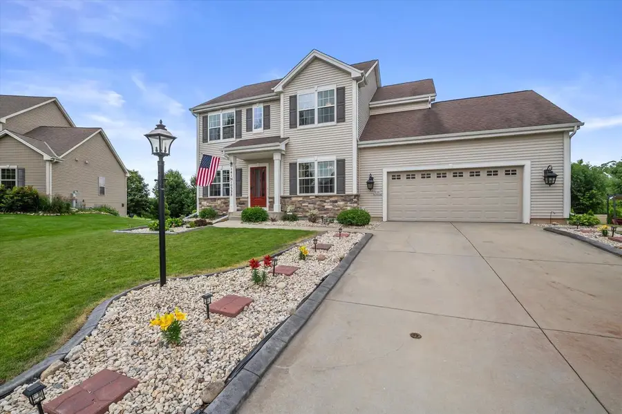 W141N10538 Wooded Hills DRIVE, Germantown, WI 53022 - #2