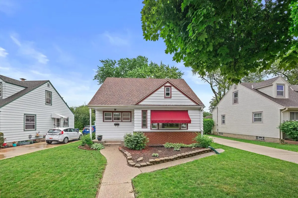 3762 N 73rd STREET, Milwaukee, WI 53216 - #1