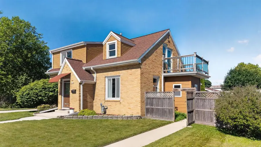 2833 S 10th STREET, Sheboygan, WI 53081 - #3