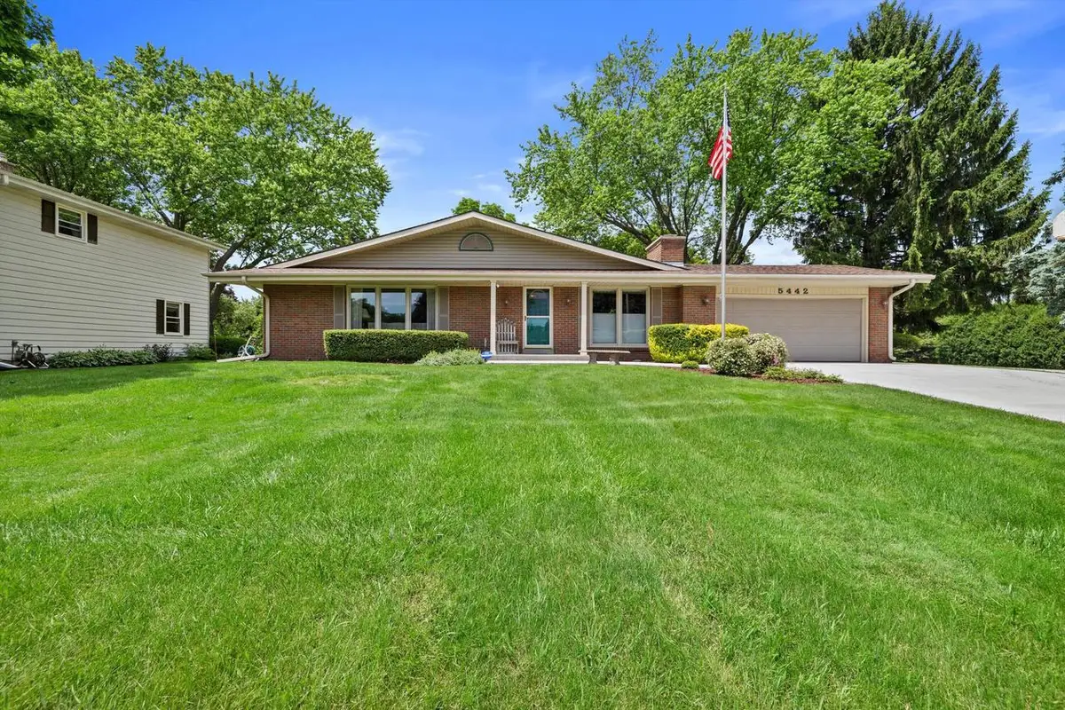 5442 Gallant Fox LANE, Racine, WI 53402 - #1