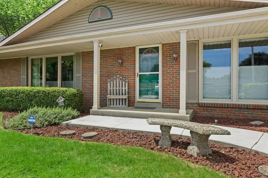 5442 Gallant Fox LANE, Racine, WI 53402 - #3