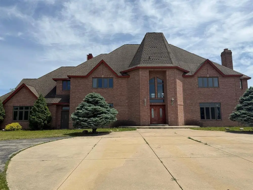 W1183 Siena CIRCLE, Lake Geneva, WI 53147 - #1