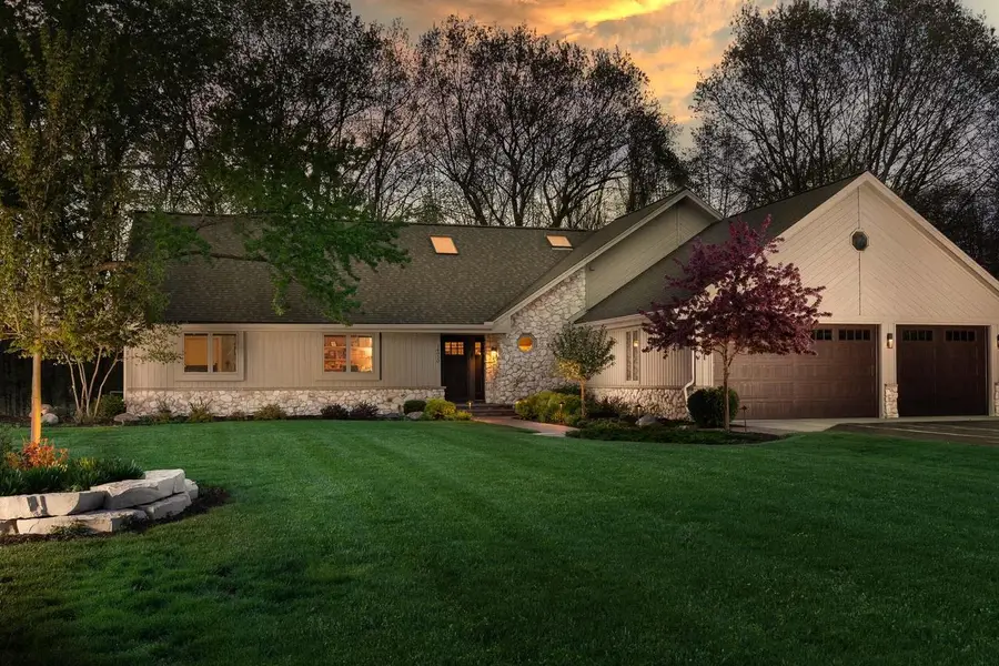 14920 Clare-Bridge LANE, Brookfield, WI 53005 - #2