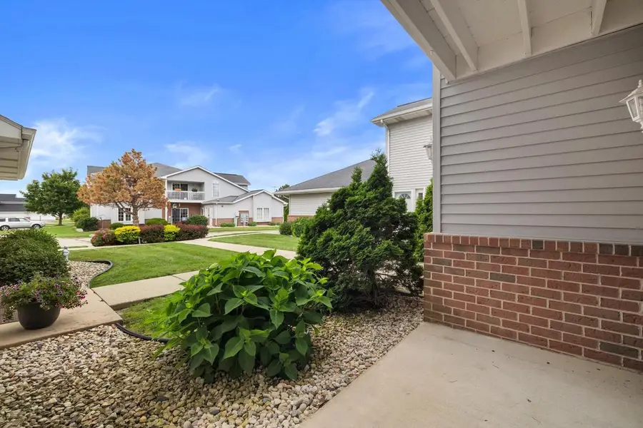 1296 Village Centre DRIVE #2, Kenosha, WI 53144 - #3