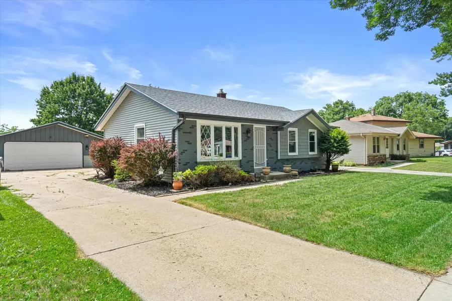 8359 N Celina STREET, Milwaukee, WI 53224 - #2