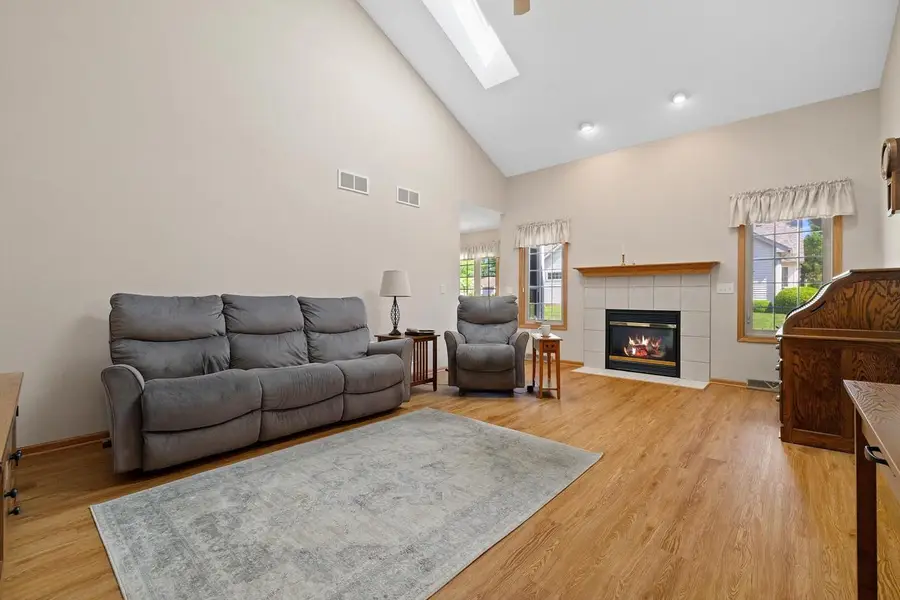 5004 Kingdom COURT, Racine, WI 53402 - #3