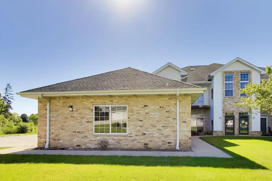 4237 Taylor HARBOR, Mount Pleasant, WI 53403 - #2