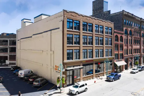 226 N Water STREET, Milwaukee, WI 53202