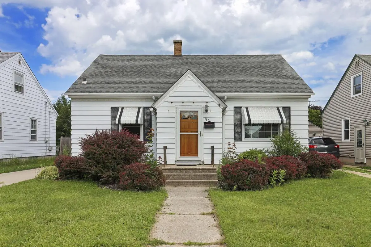 7821 22nd AVENUE, Kenosha, WI 53143 - #1