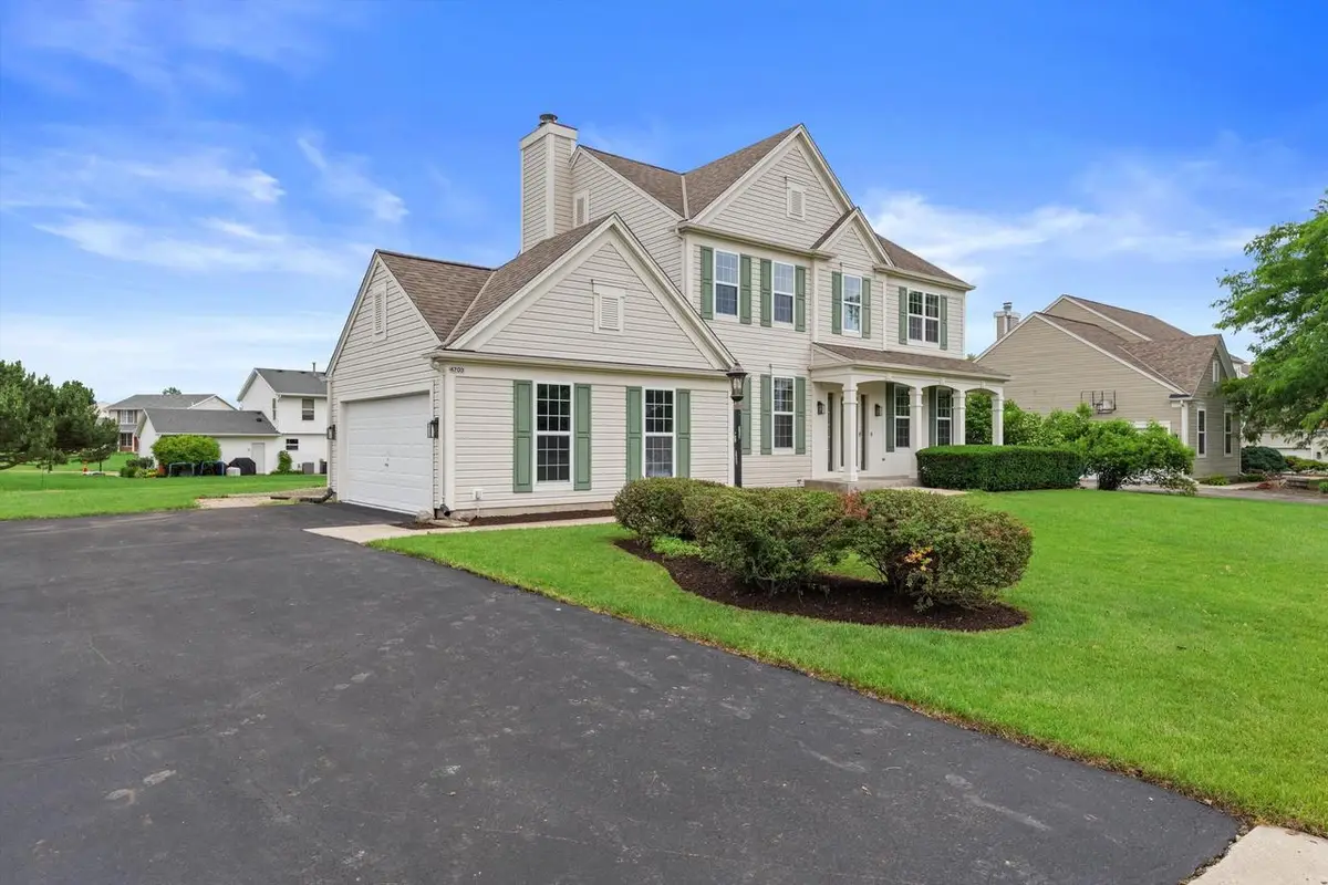 4703 W Forest Hill AVENUE, Franklin, WI 53132 - #1