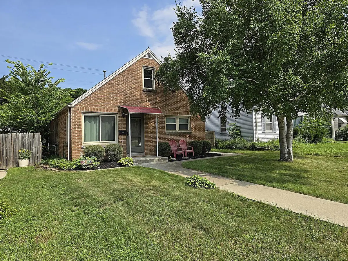 3334 N 92nd STREET, Milwaukee, WI 53222 - #1